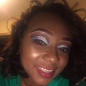 Meet your Posher, Kicha